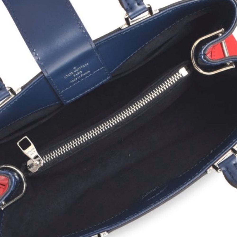 Louis Vuitton Red Kleber PM Epi Leather Satchel - Picture 5 of 12